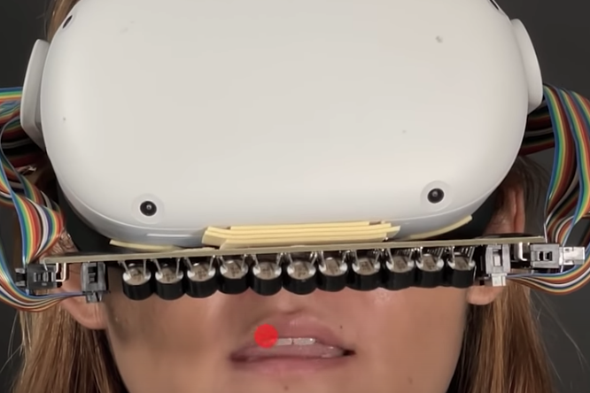 haptic feedback mouth device